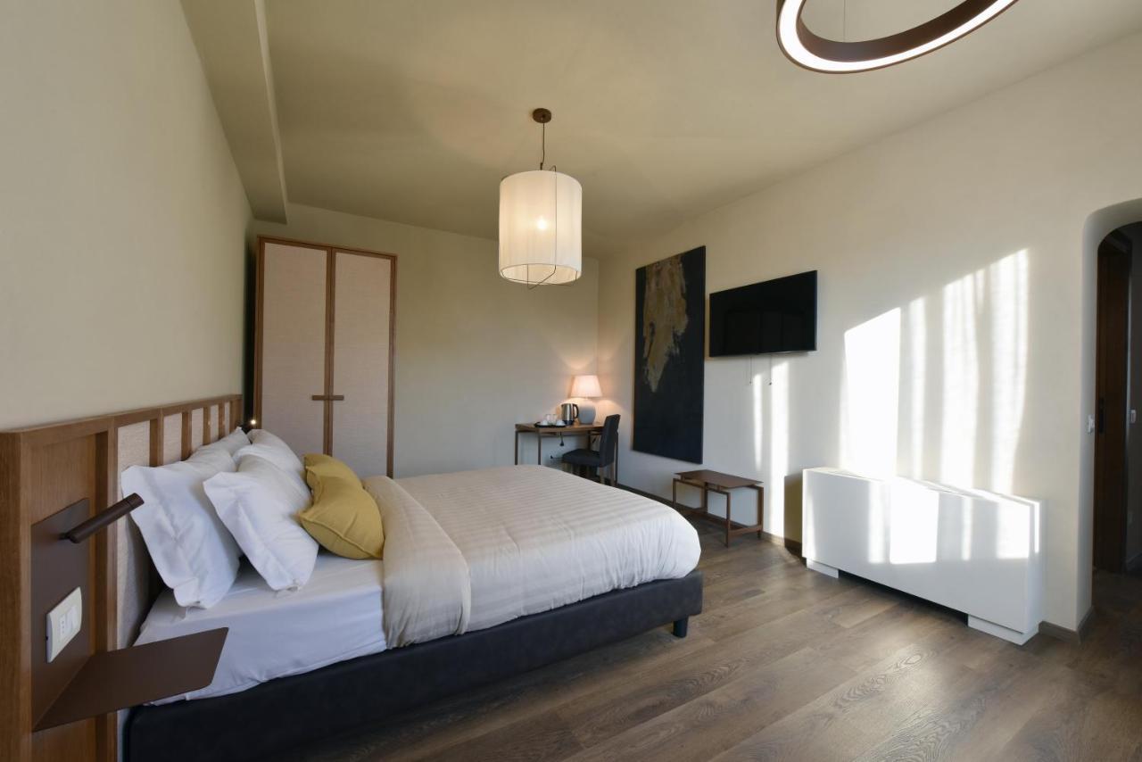 Cascina La Badia Bed and Breakfast Montegrosso d'Asti Eksteriør billede