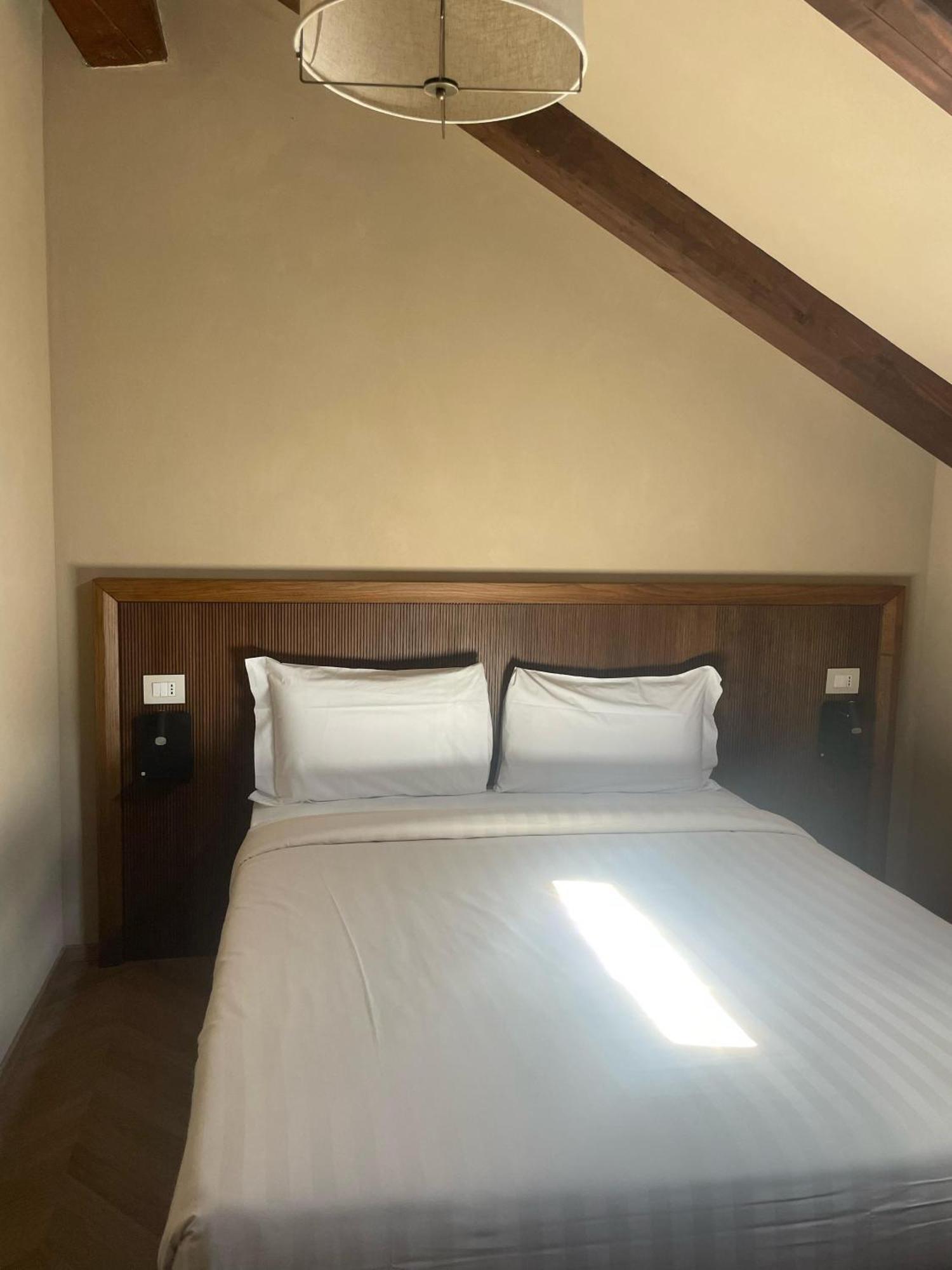 Cascina La Badia Bed and Breakfast Montegrosso d'Asti Eksteriør billede
